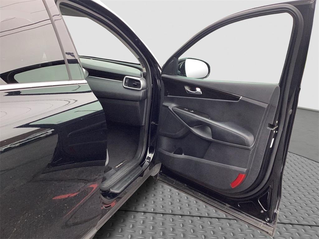 used 2020 Kia Sorento car, priced at $13,750