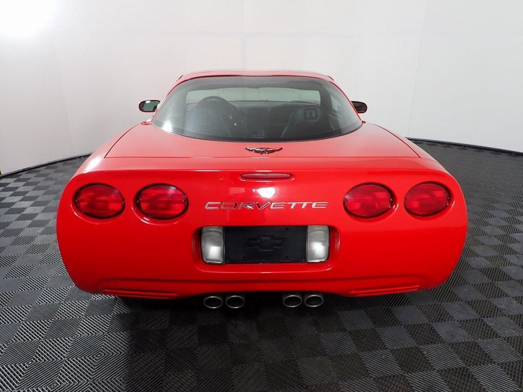 used 2002 Chevrolet Corvette car