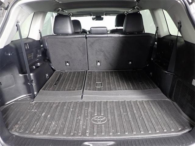used 2019 Toyota Highlander car, priced at $27,500