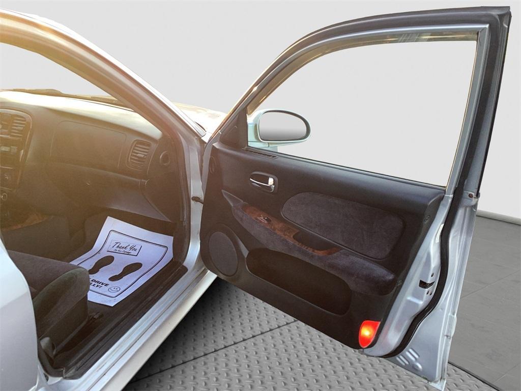 used 2002 Hyundai Sonata car, priced at $4,000