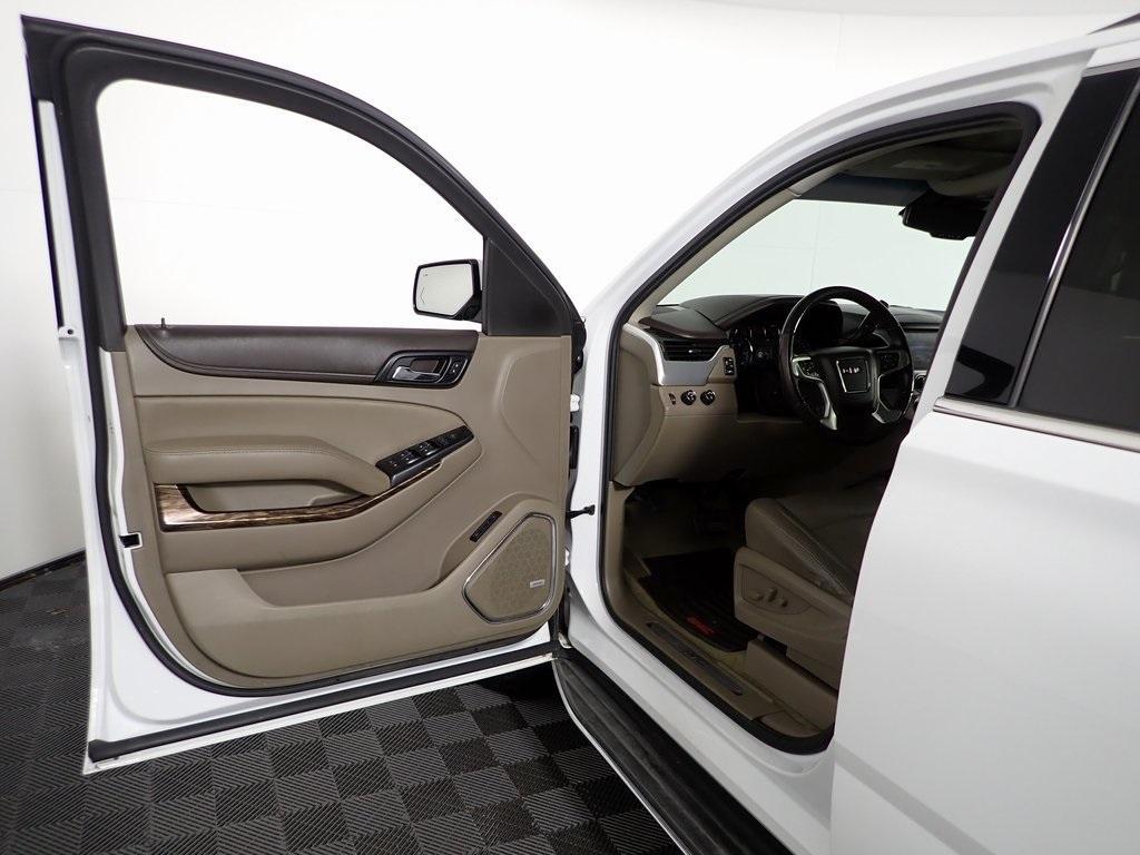 used 2017 GMC Yukon car, priced at $11,000