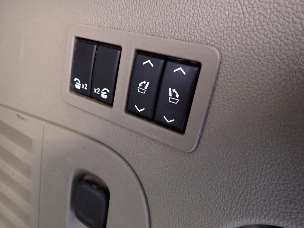 used 2017 GMC Yukon car, priced at $11,000