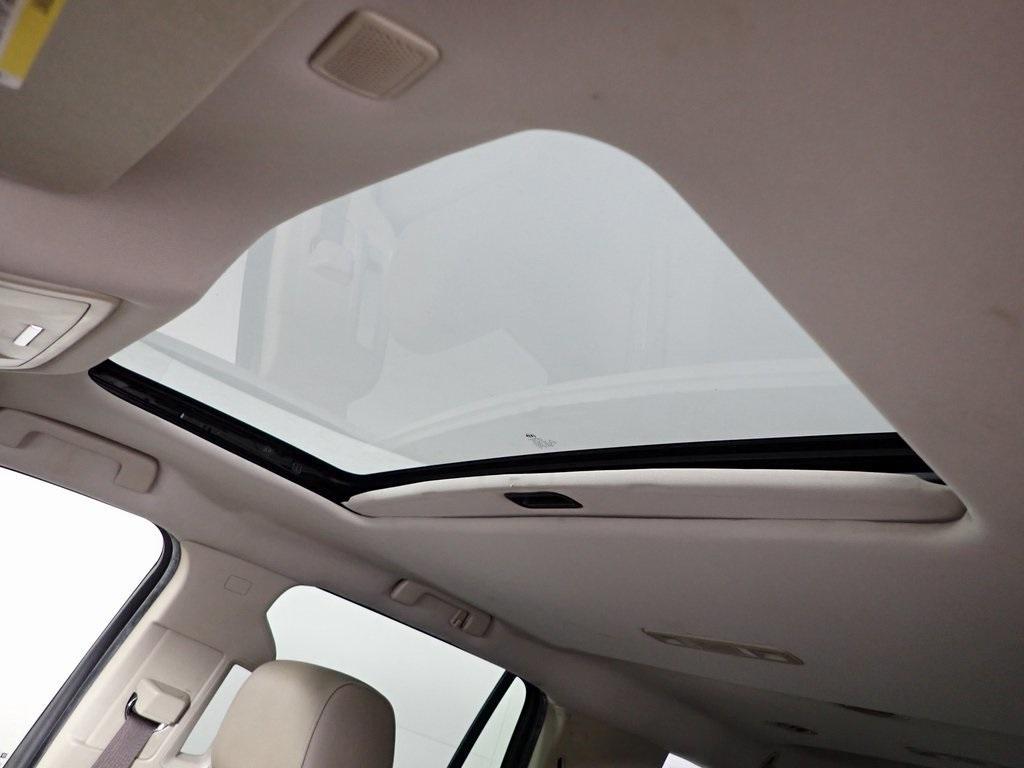 used 2017 GMC Yukon car, priced at $11,000