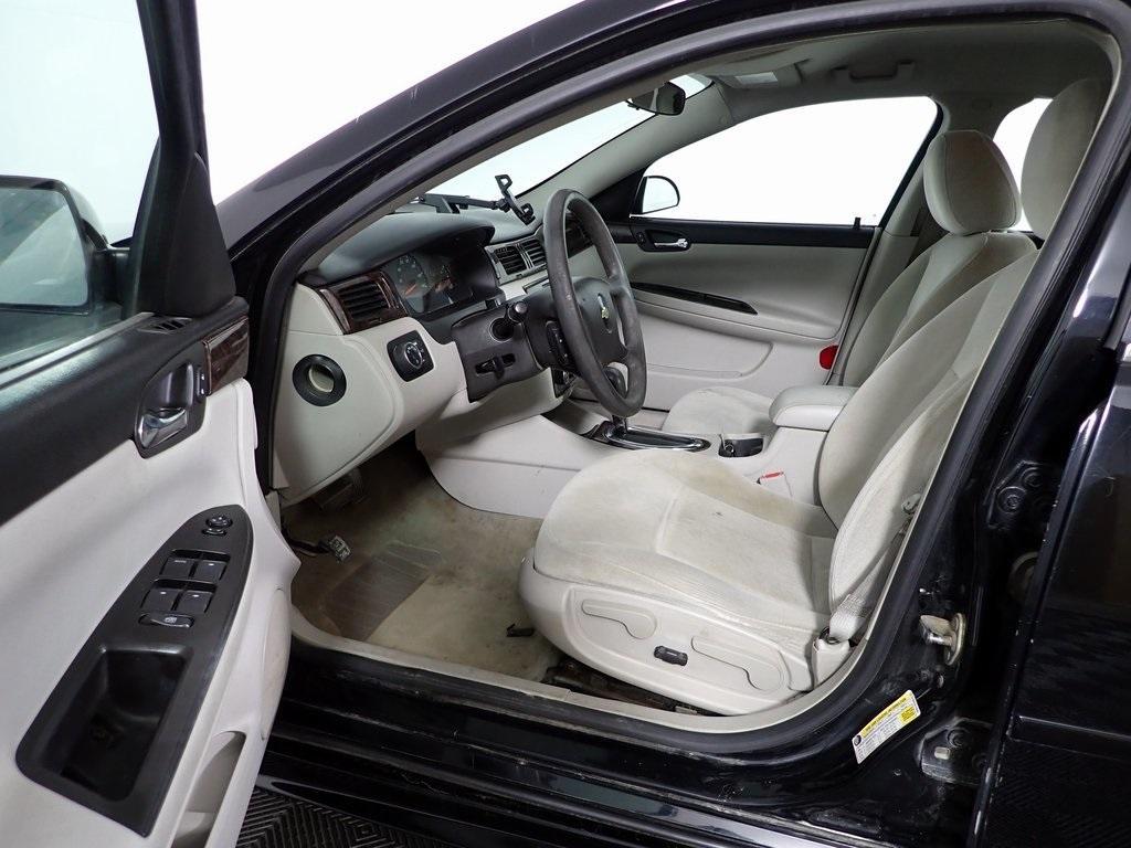 used 2014 Chevrolet Impala Limited car, priced at $3,500