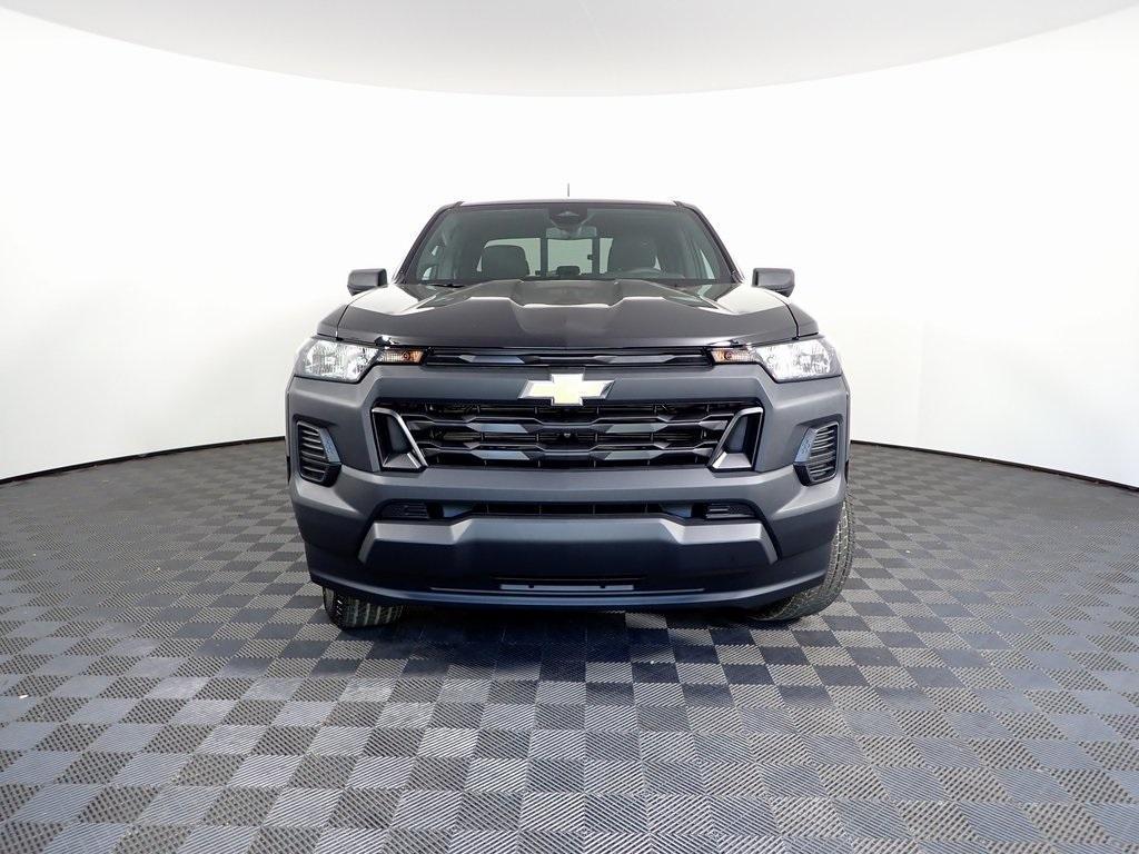 new 2026 Chevrolet Colorado car, priced at $33,760
