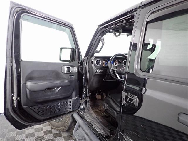 used 2021 Jeep Gladiator car, priced at $31,000