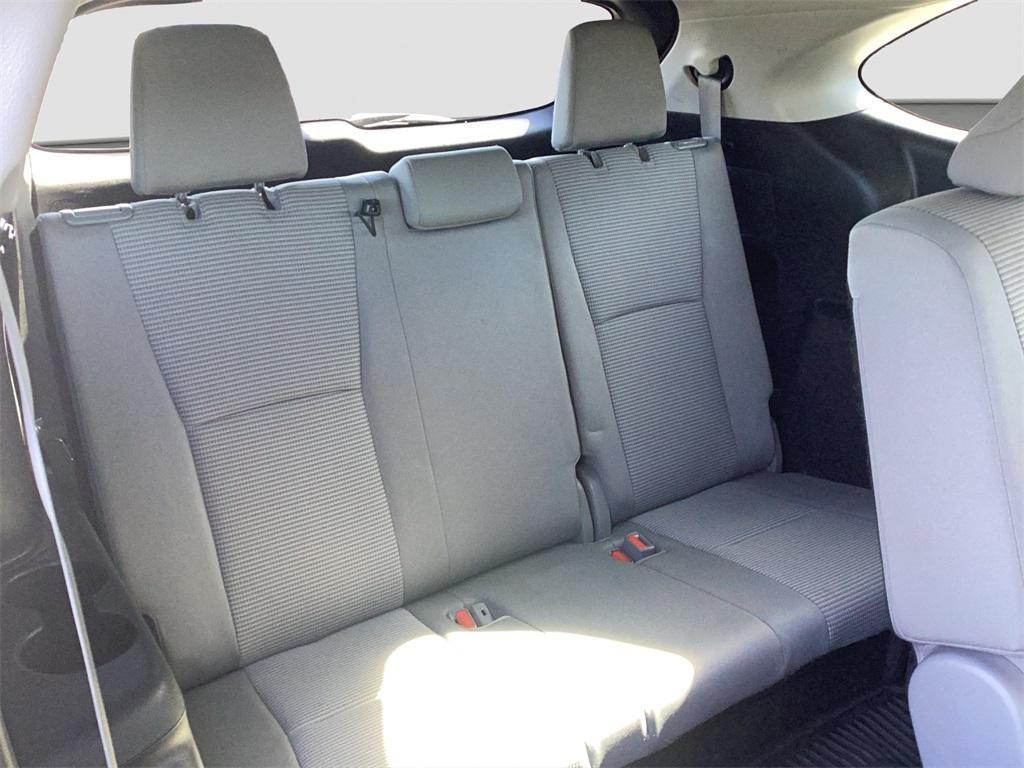 used 2023 Toyota Highlander car, priced at $29,500