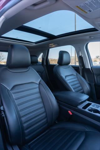 used 2022 Ford Edge car, priced at $19,497