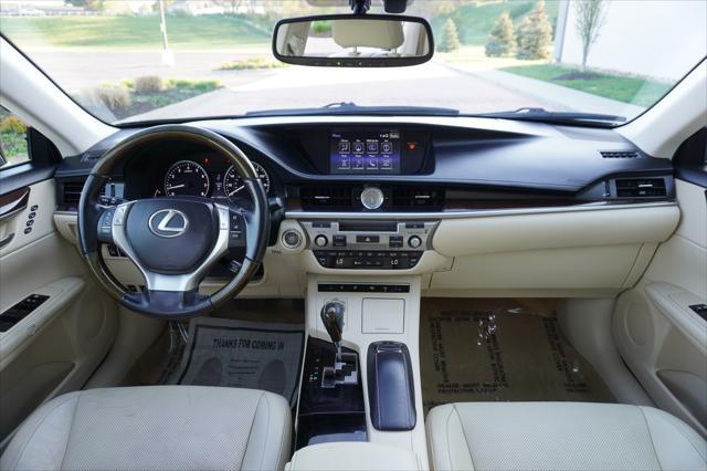 used 2015 Lexus ES 350 car, priced at $16,095