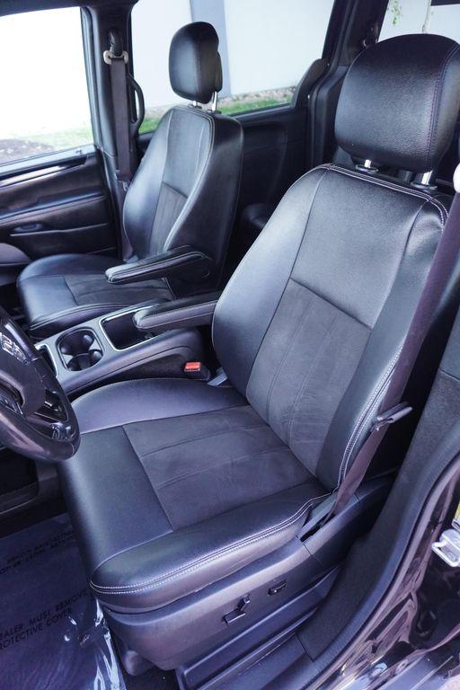 used 2020 Dodge Grand Caravan car, priced at $14,262