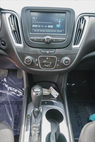 used 2018 Chevrolet Malibu car, priced at $10,790