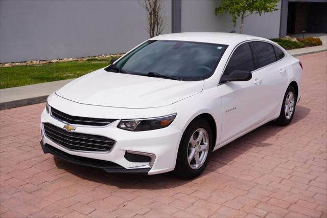 used 2018 Chevrolet Malibu car, priced at $10,790