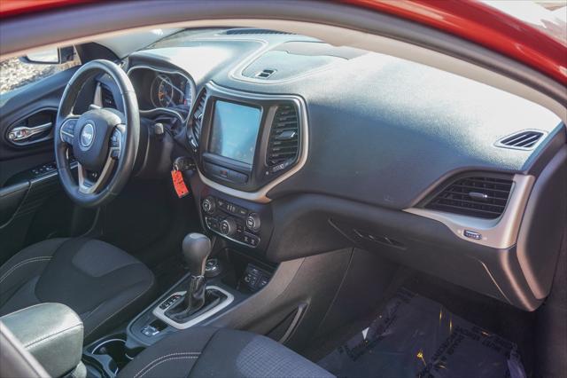 used 2015 Jeep Cherokee car, priced at $11,391