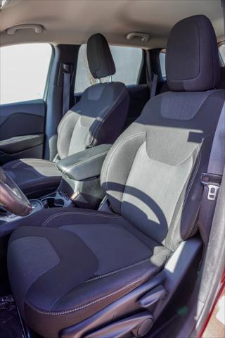 used 2015 Jeep Cherokee car, priced at $11,391