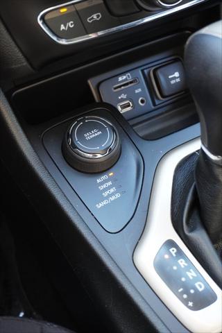 used 2015 Jeep Cherokee car, priced at $11,391