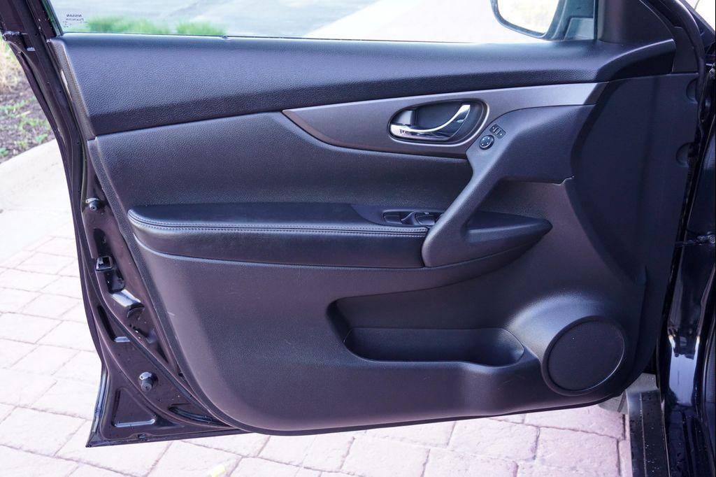 used 2014 Nissan Rogue car, priced at $9,561