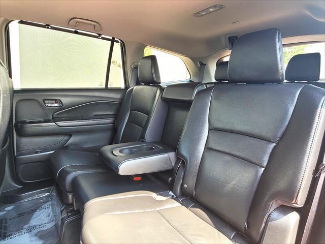 used 2021 Honda Pilot car, priced at $24,495