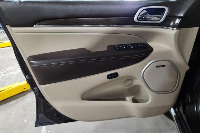 used 2020 Jeep Grand Cherokee car, priced at $33,995