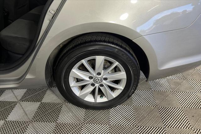used 2017 Volkswagen Golf SportWagen car, priced at $15,995