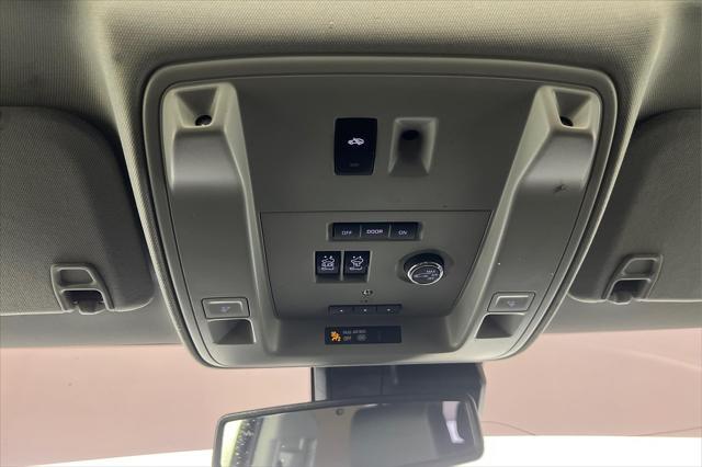 used 2020 GMC Yukon car, priced at $40,995