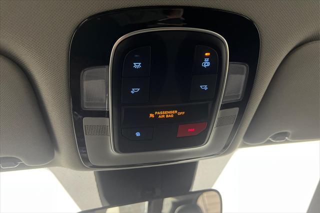 used 2022 Hyundai Santa Fe car, priced at $25,995