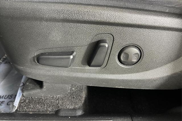 used 2022 Hyundai Santa Fe car, priced at $25,995
