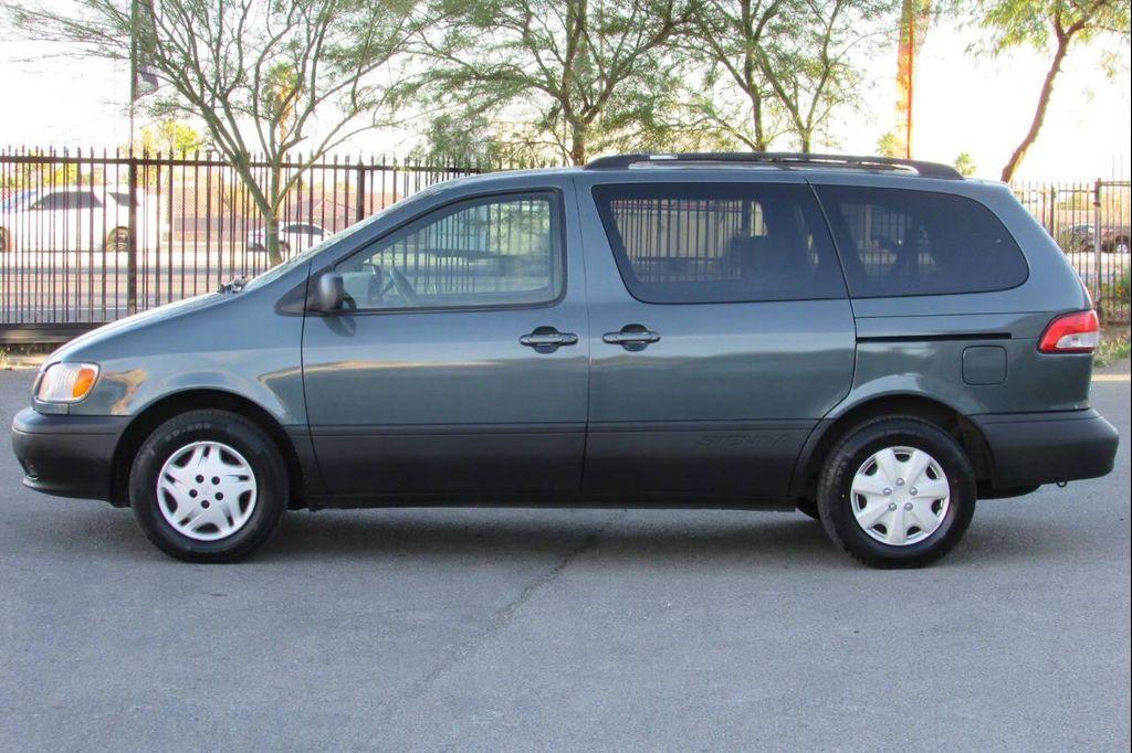 used 2002 Toyota Sienna car, priced at $6,995
