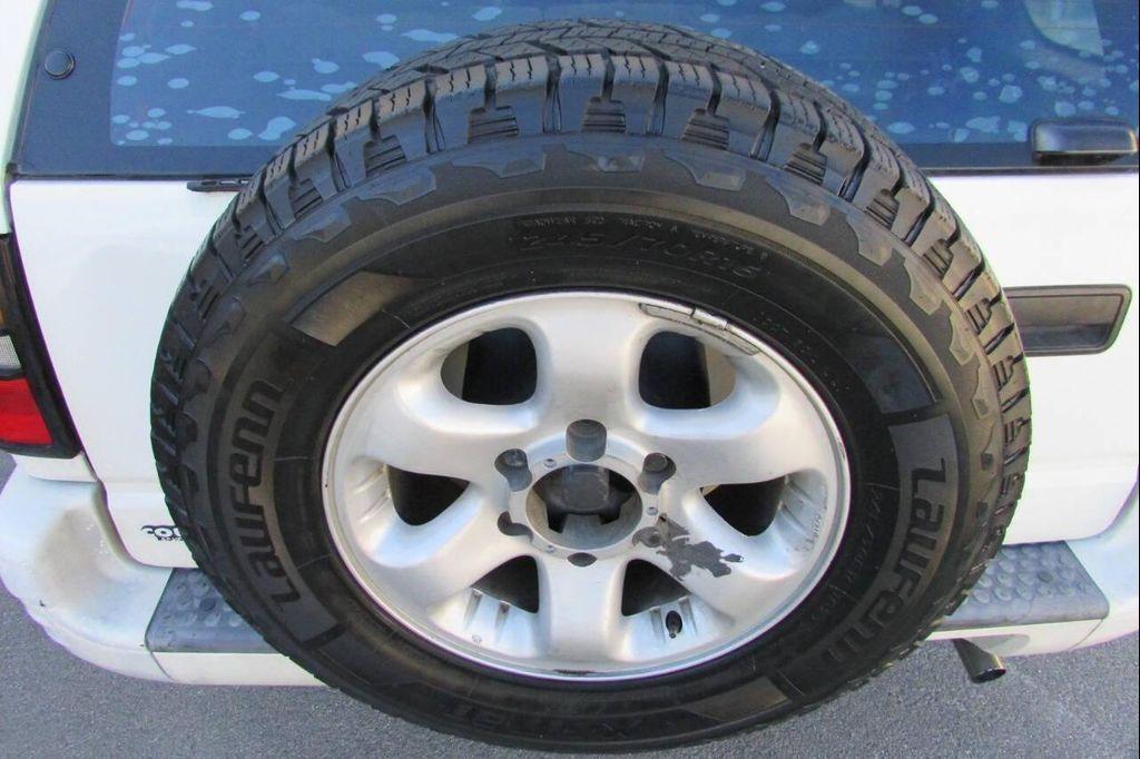 used 1999 Isuzu Rodeo car, priced at $4,995