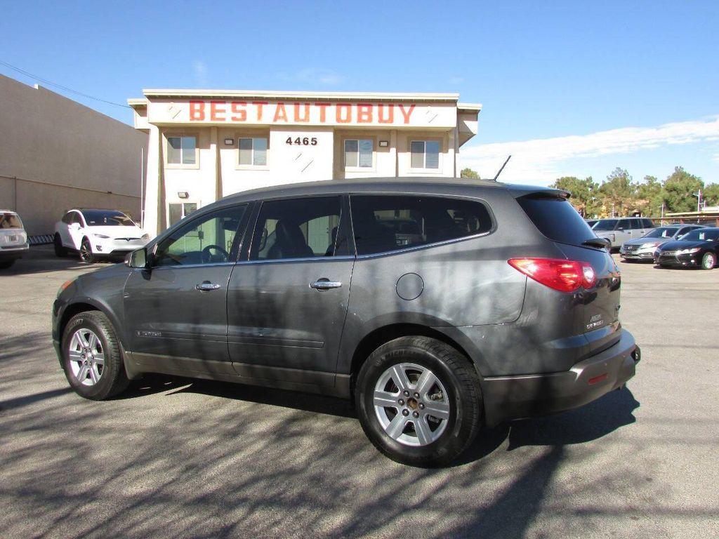 used 2009 Chevrolet Traverse car, priced at $7,900