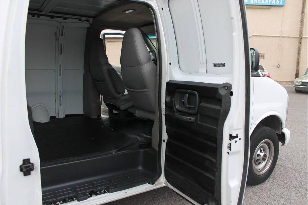 used 1998 GMC Savana 2500 car, priced at $6,995