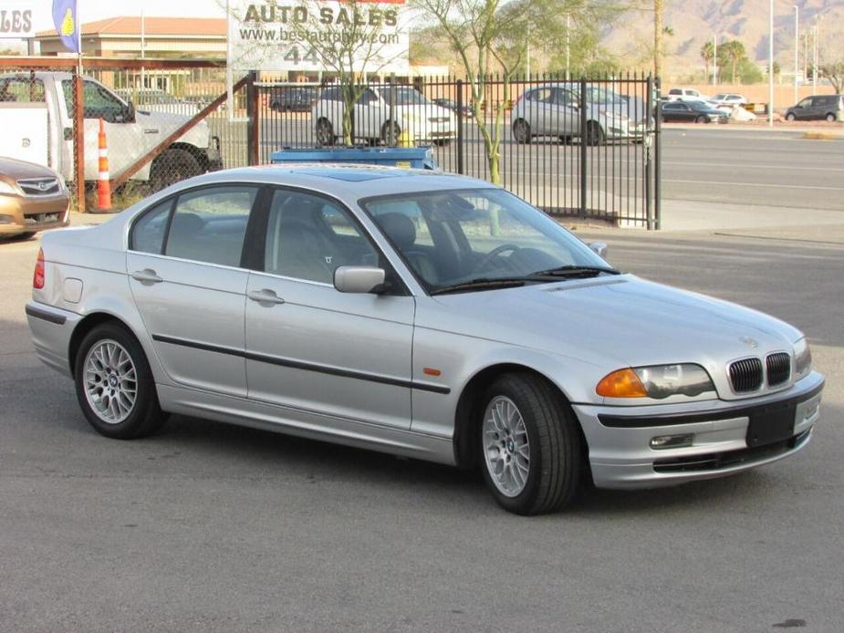 used 2000 BMW 328 car, priced at $6,995