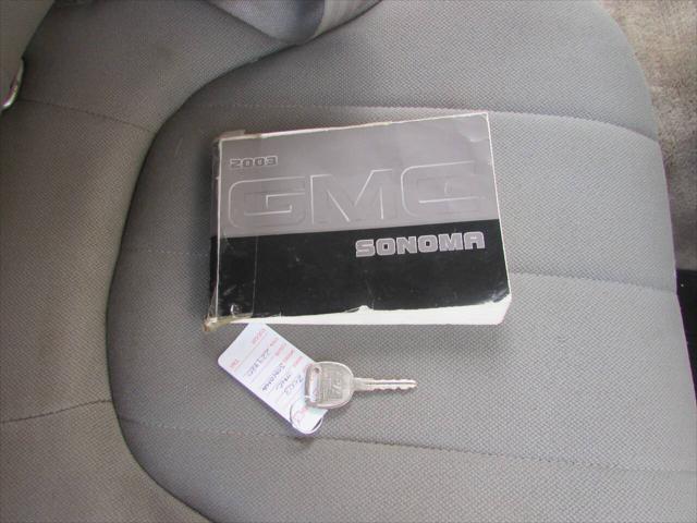 used 2003 GMC Sonoma car, priced at $8,900