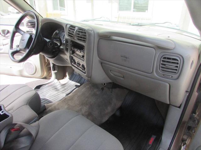 used 2003 GMC Sonoma car, priced at $8,900