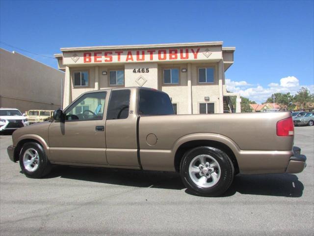 used 2003 GMC Sonoma car, priced at $8,900