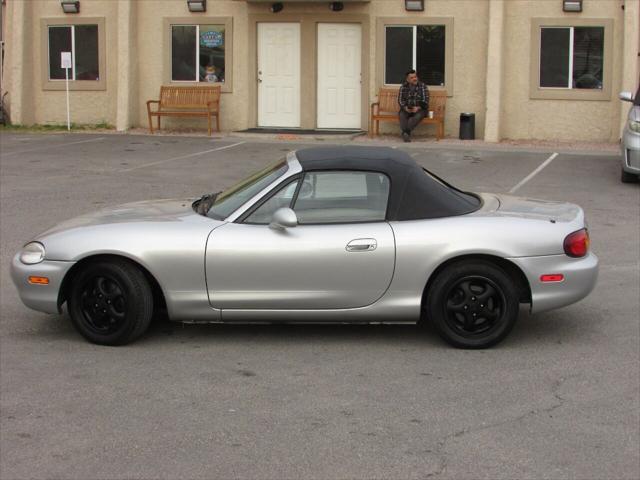 used 1999 Mazda MX-5 Miata car, priced at $8,995