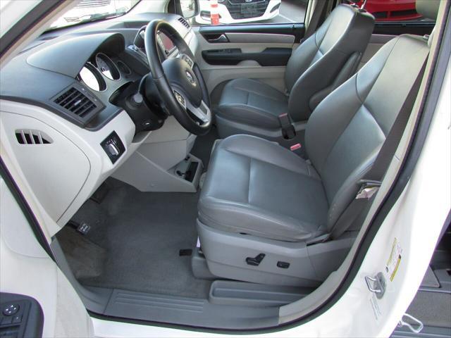 used 2012 Volkswagen Routan car, priced at $9,995