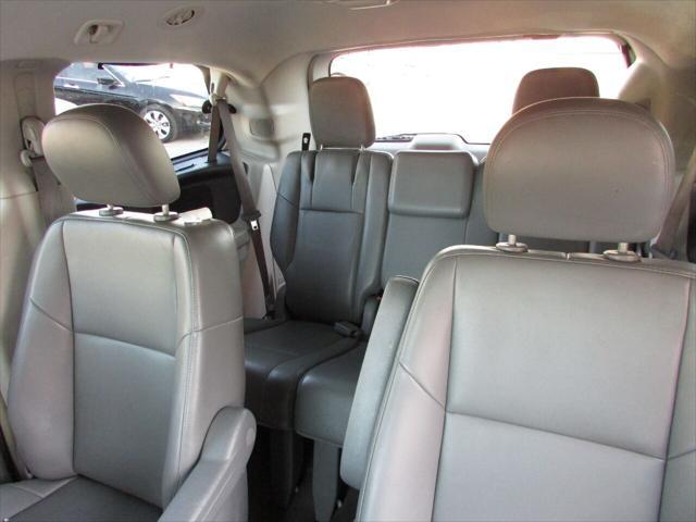 used 2012 Volkswagen Routan car, priced at $8,995