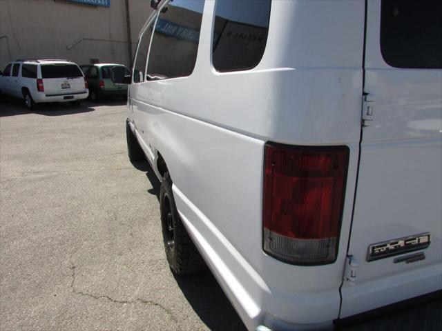 used 2009 Ford E350 Super Duty car, priced at $10,995