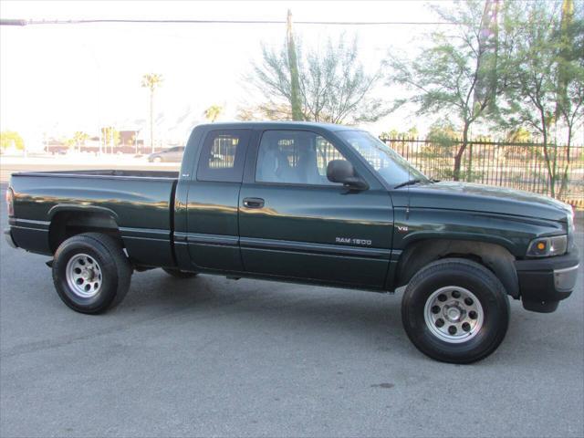 used 2001 Dodge Ram 1500 car, priced at $8,995