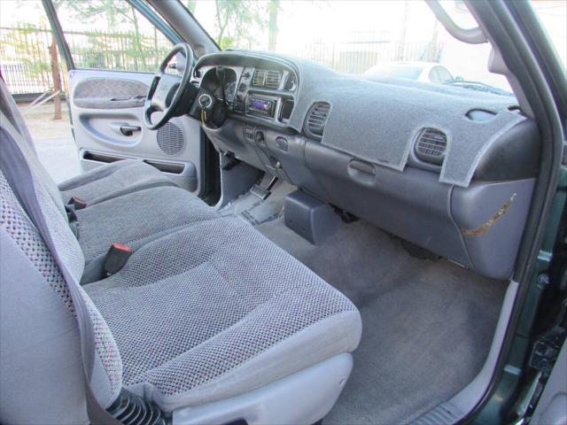 used 2001 Dodge Ram 1500 car, priced at $8,995