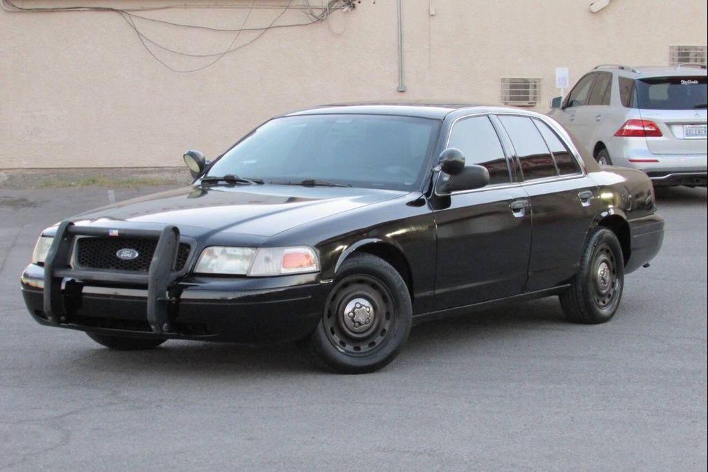 used 2005 Ford Crown Victoria car, priced at $4,995