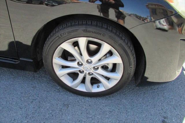 used 2011 Mazda Mazda3 car, priced at $8,995