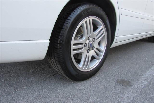 used 2007 Volvo S60 car, priced at $5,995