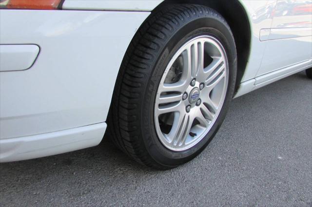 used 2007 Volvo S60 car, priced at $5,995