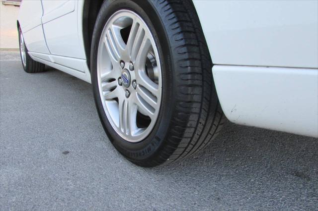 used 2007 Volvo S60 car, priced at $5,995