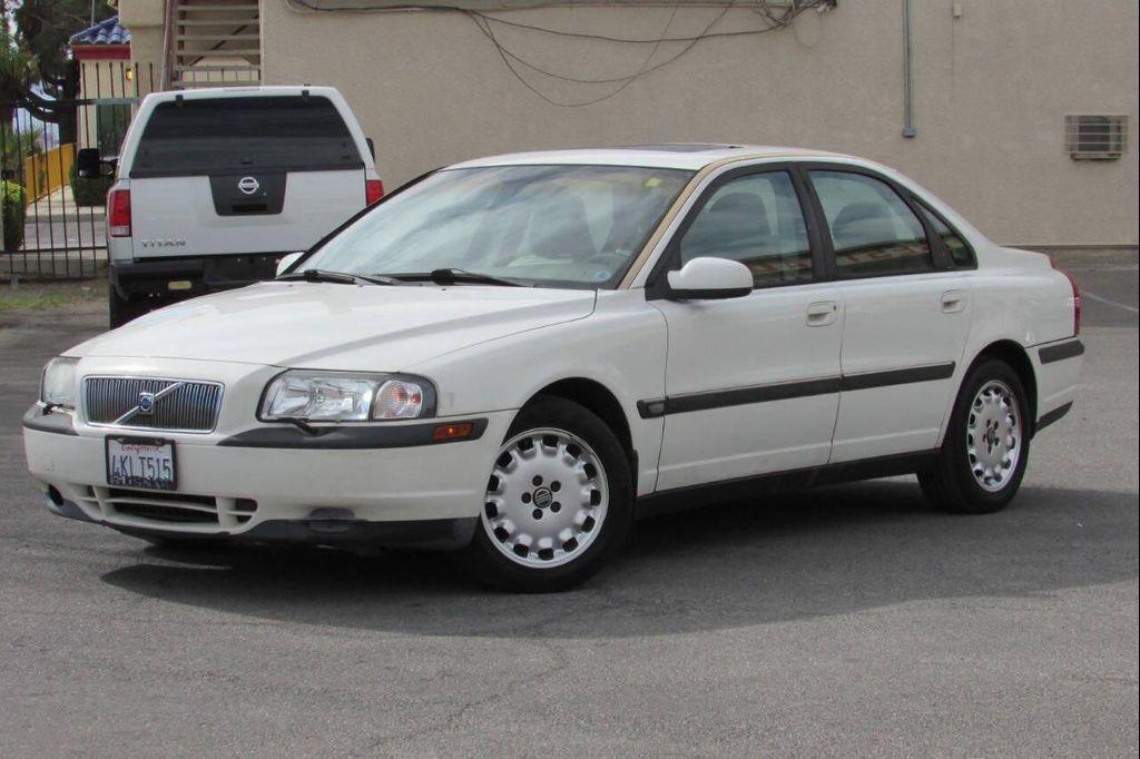 used 2000 Volvo S80 car, priced at $4,995