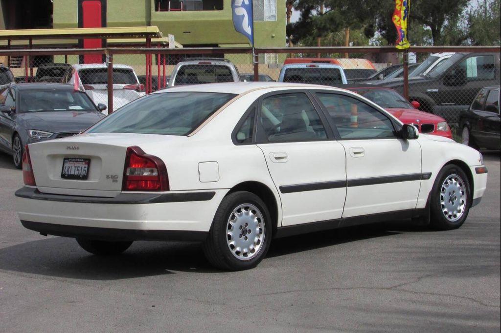 used 2000 Volvo S80 car, priced at $4,995