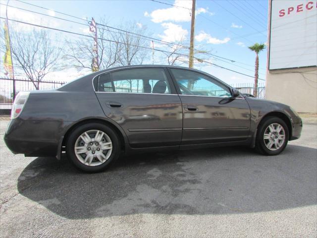 used 2006 Nissan Altima car, priced at $4,995