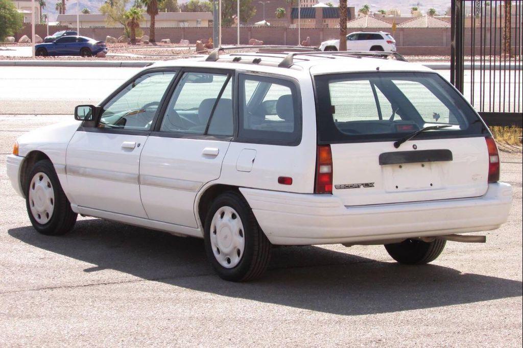 used 1995 Ford Escort car, priced at $2,995