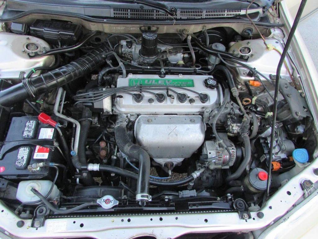 used 2000 Honda Accord car, priced at $5,995